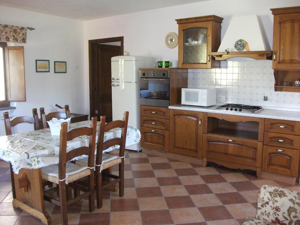 Agriturismo La Villa Bolano Rum bild