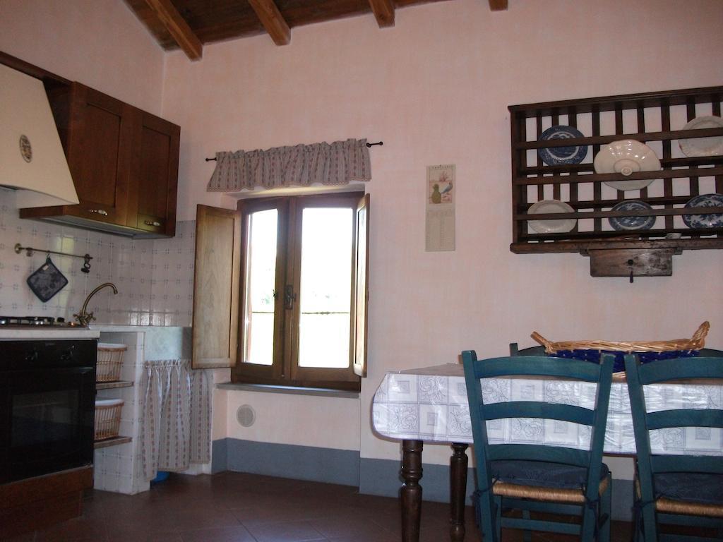 Agriturismo La Villa Bolano Rum bild